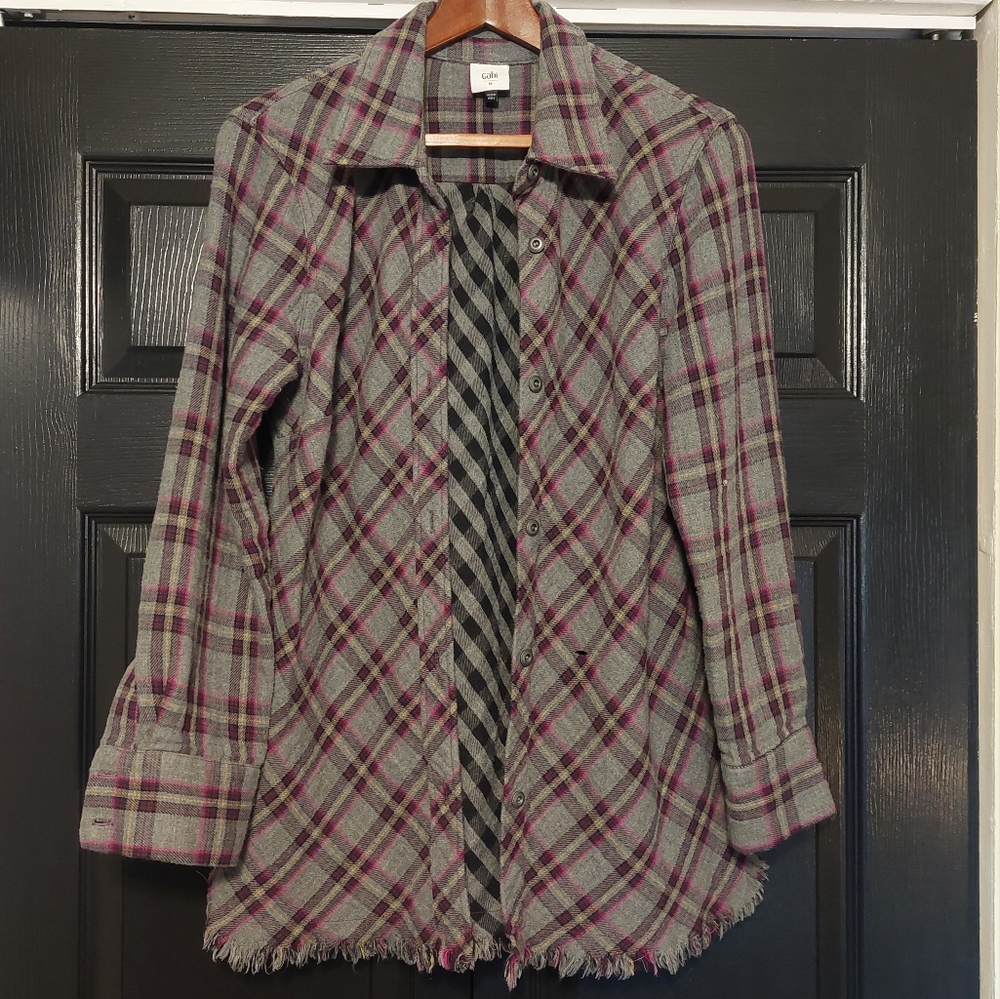 CAbi Womens Highland Flannel Plaid Top